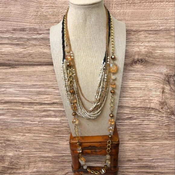 Elegant Multi-Layered Gold and Brown Necklace A Set of 3 Necklaces Vintage - Picture 1 of 16
